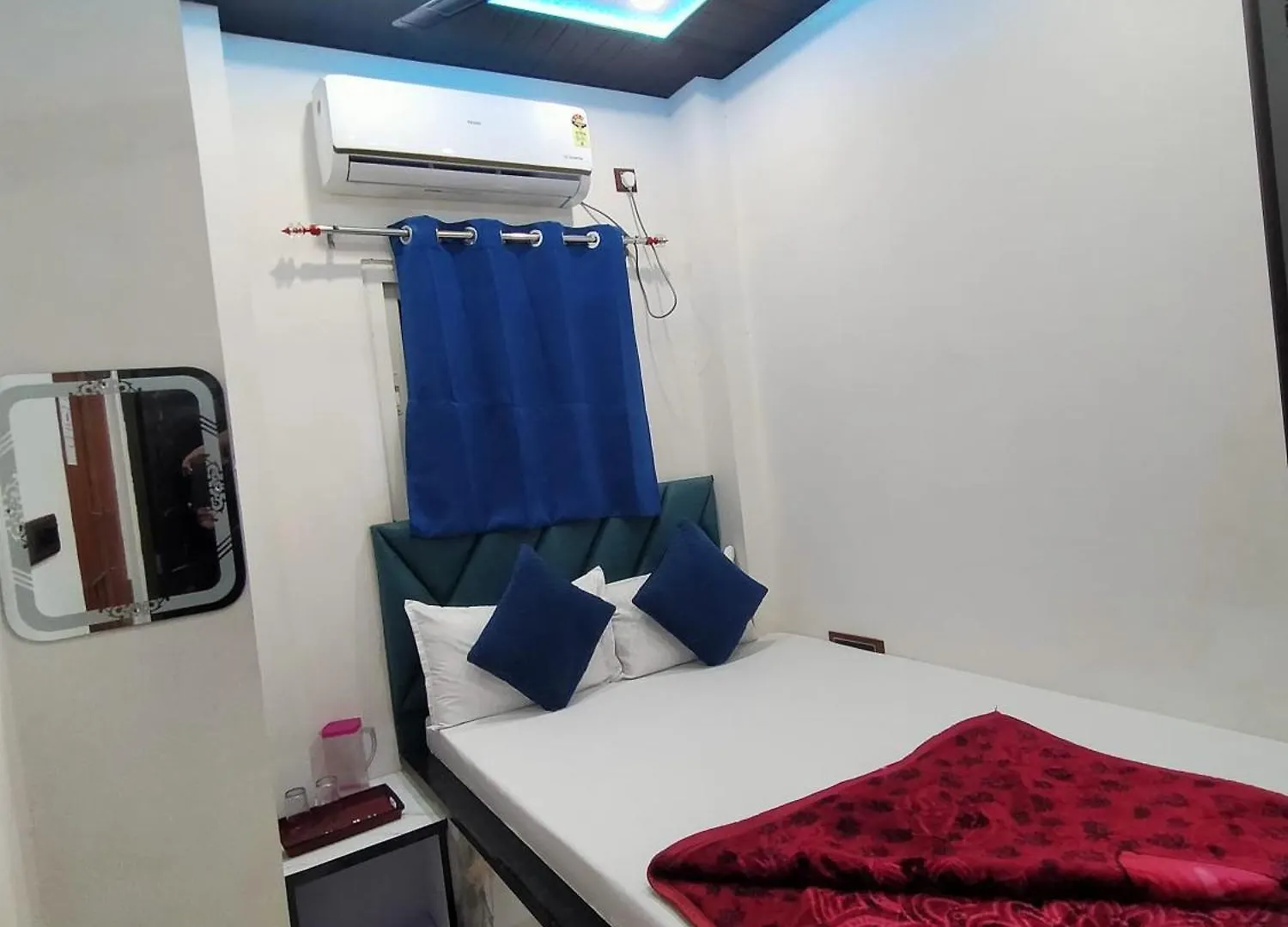 Neelkanth Pg House Váránasí